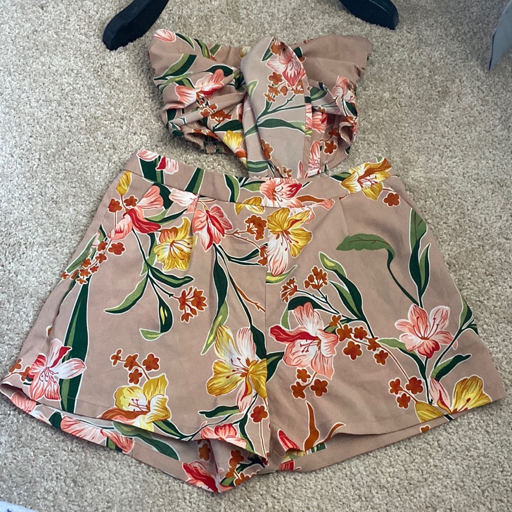 Tropical Print Matching Bandeau and Shorts Set